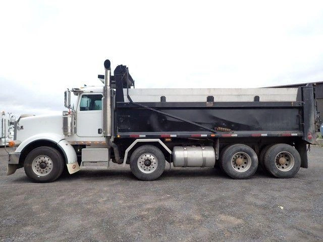 Peterbilt 367 2011