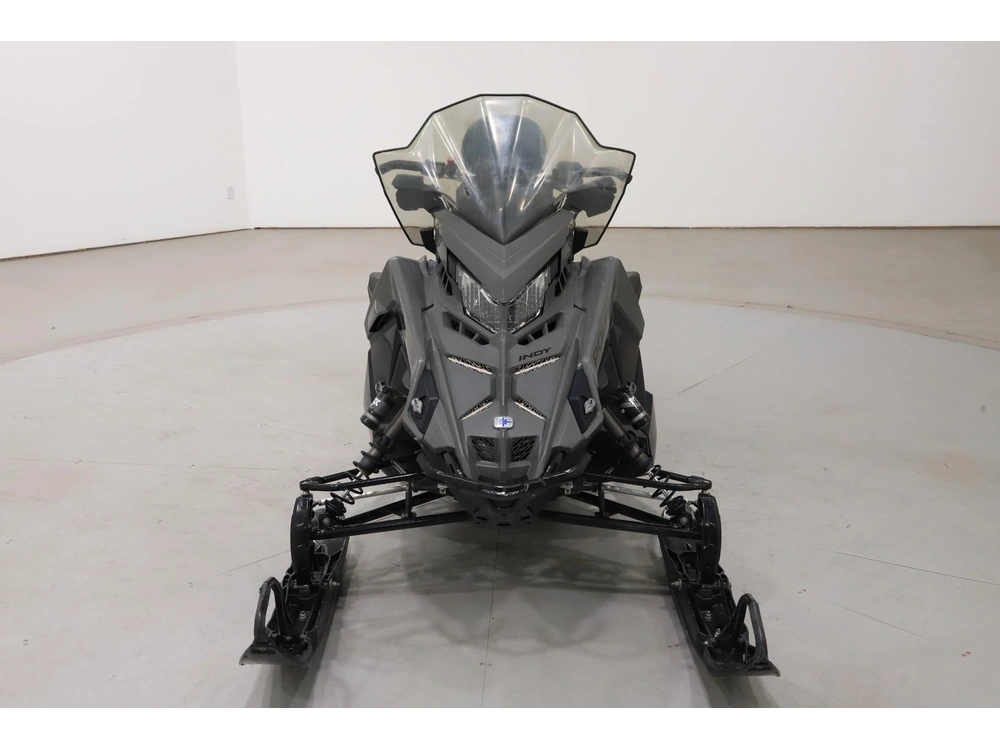 2024 Polaris 650 Indy Adventure 137 alt