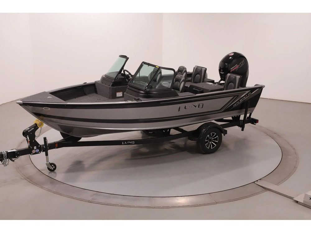 2026 Lund Boat Co 1875 Impact Xs alt