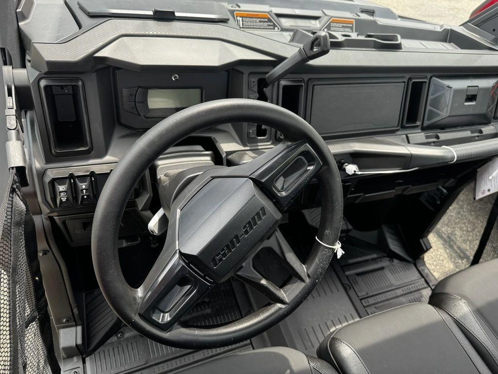 2026 Can-am Defender Xt Hd11
