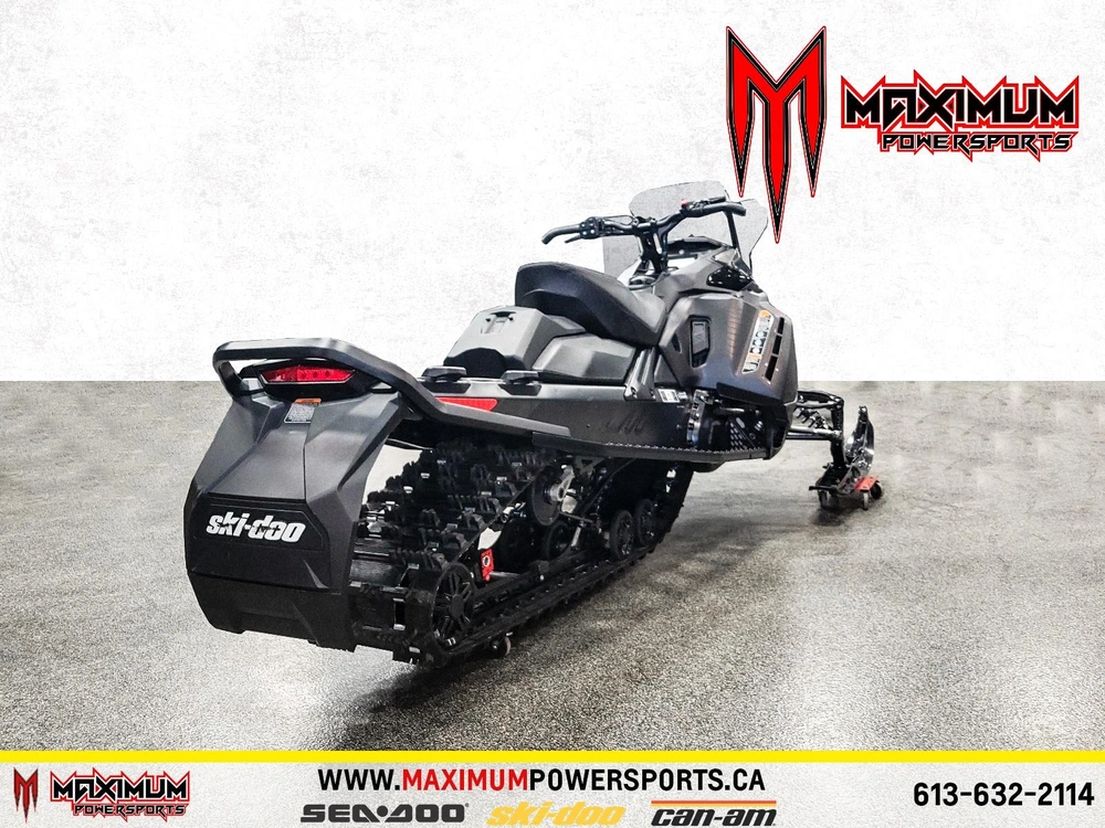 Ski-doo Renegade Adrenaline 900 Ace Turbo Ripsaw 1.25 E.s. 2026