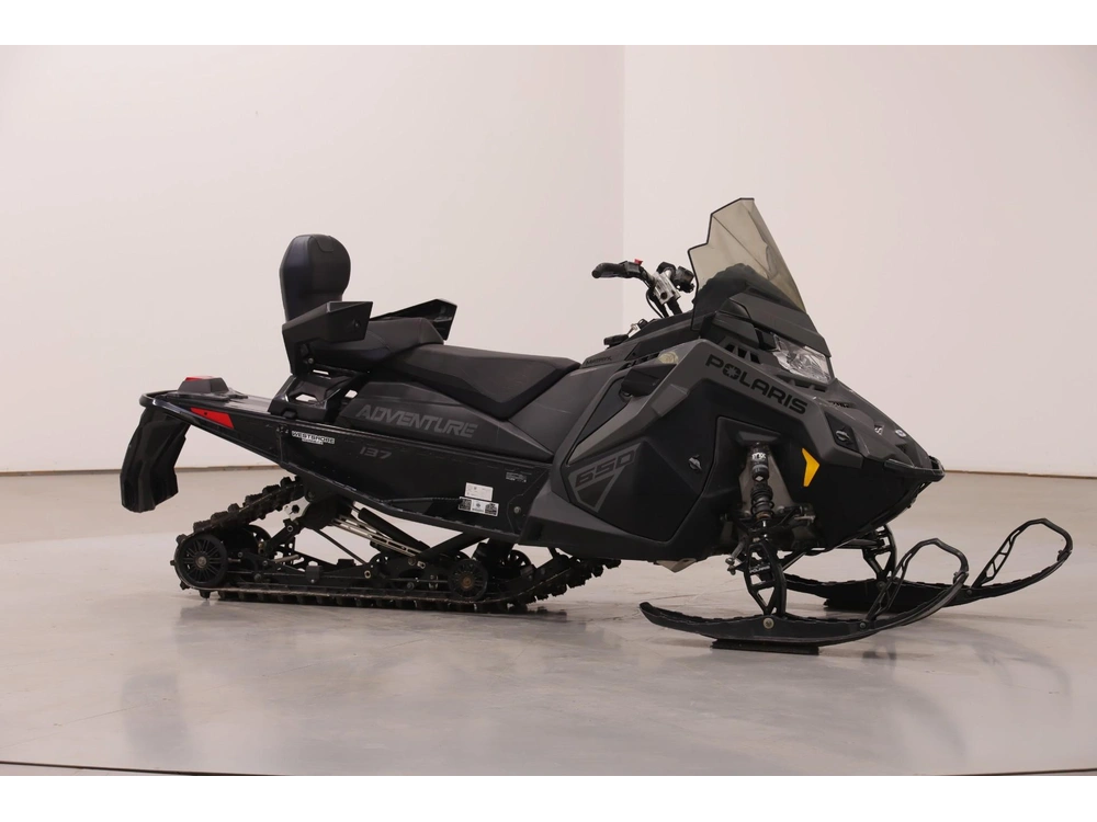 2024 Polaris 650 Indy Adventure 137 alt