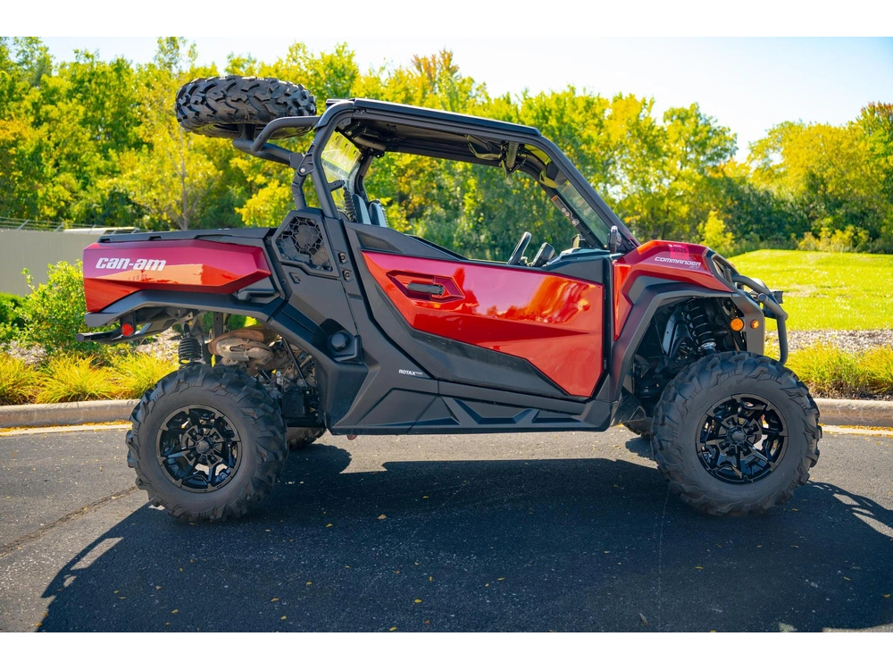 2024 Can-am Commander Xt 700
