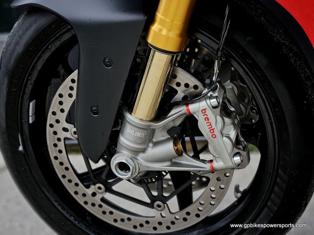 2025 Ducati Panigale V4 S Ducati Red