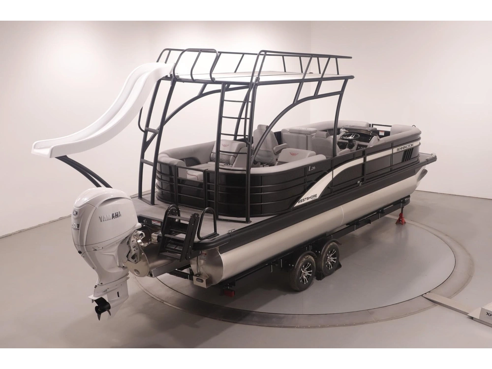2024 Other 26l Stern Radius Top Deck With Slide alt