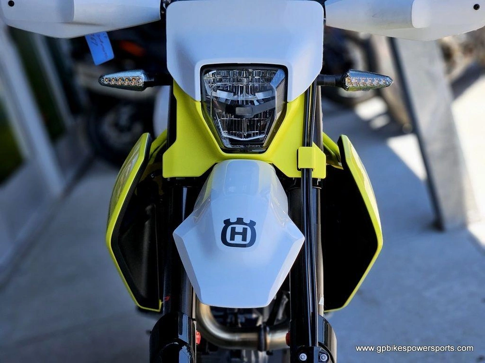 2026 Husqvarna 701 Supermoto