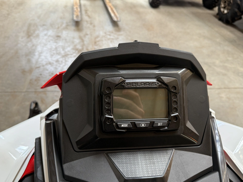 2027 Polaris 650 Switchback Xc 146 1.6 Cobra