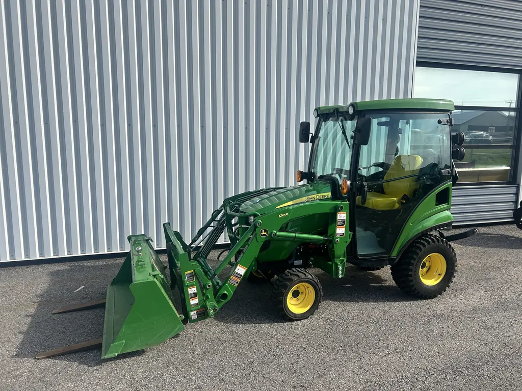 2020 John Deere 1025R