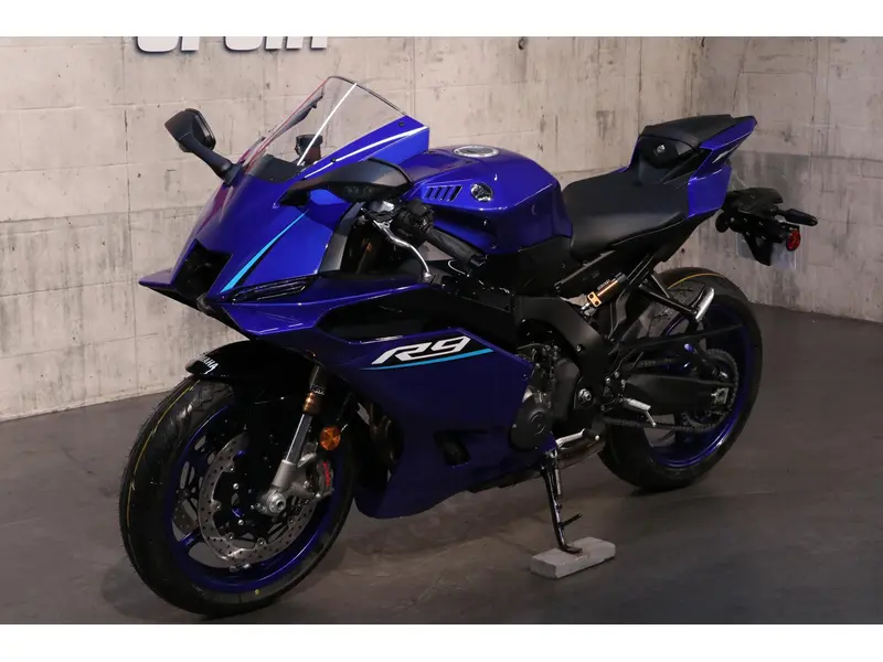 2027 Yamaha YZF-R9