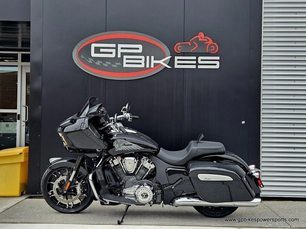 2026 Indian Motorcycle Challenger® Limited Black Metallic