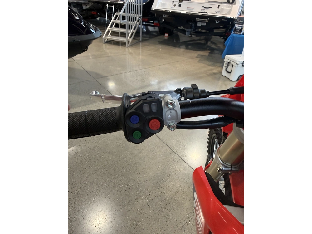 2026 Honda Crf250rt alt