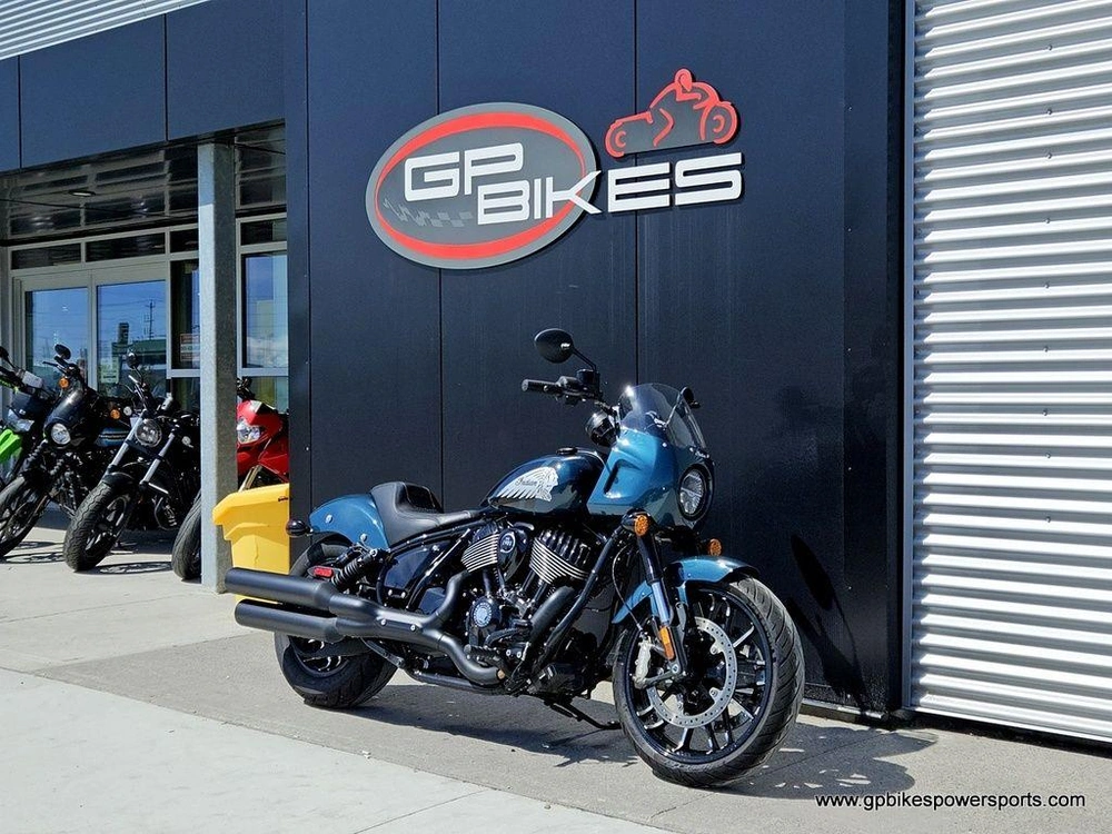 2025 Indian Motorcycle Sport Chief Cascade Green Metallic