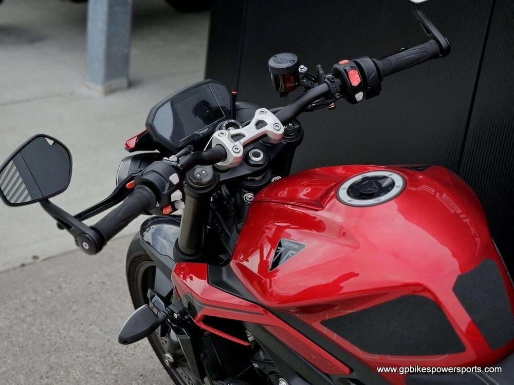 2024 Triumph Street Triple 765 Rs Carnival Red