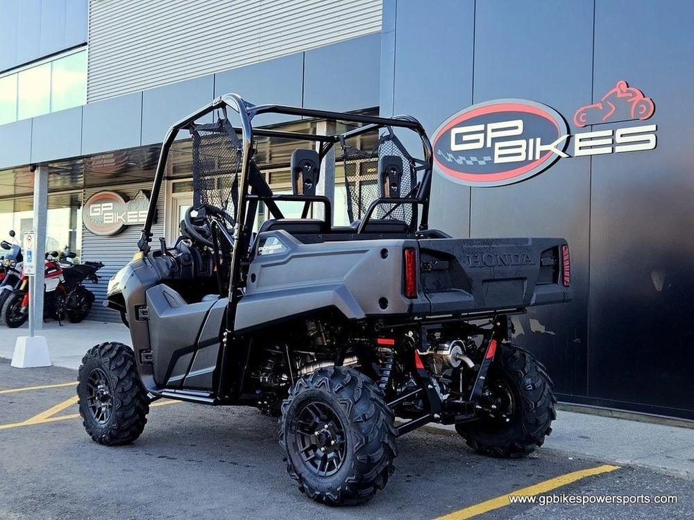 2025 Honda Pioneer 700-2p Dlx