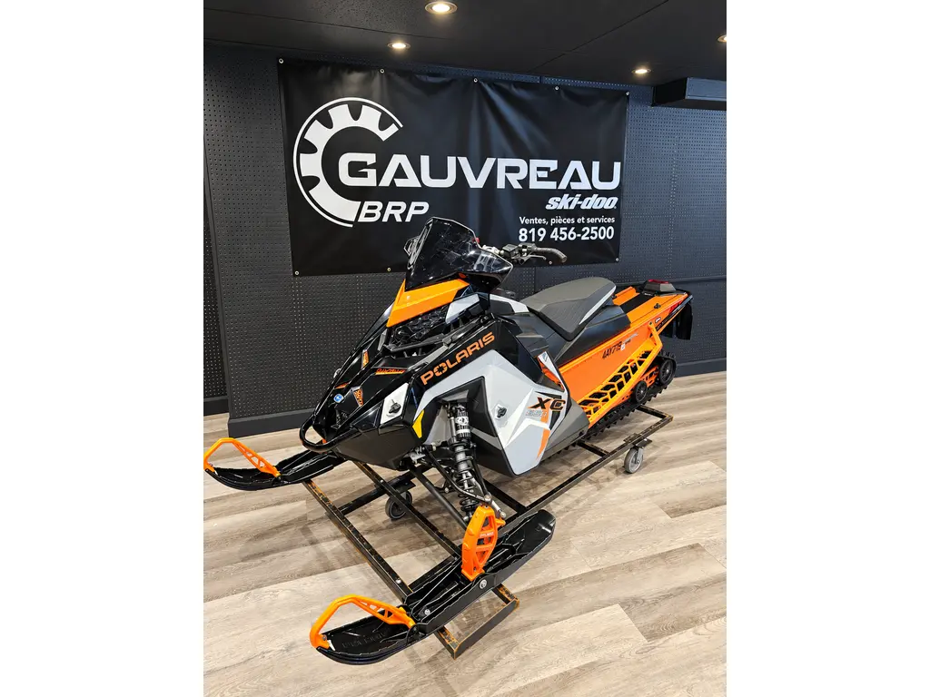 Polaris INDY SWITCHBACK XC 650 2023