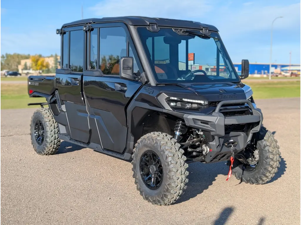 2027 Can-Am Defender Lonestar Cab HD11 Max - Stealth Black w/Rear Bumper Option