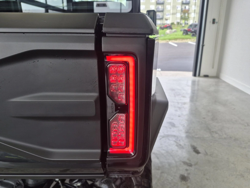 2026 Can-am Defender Xt Cab Hd11 10.25