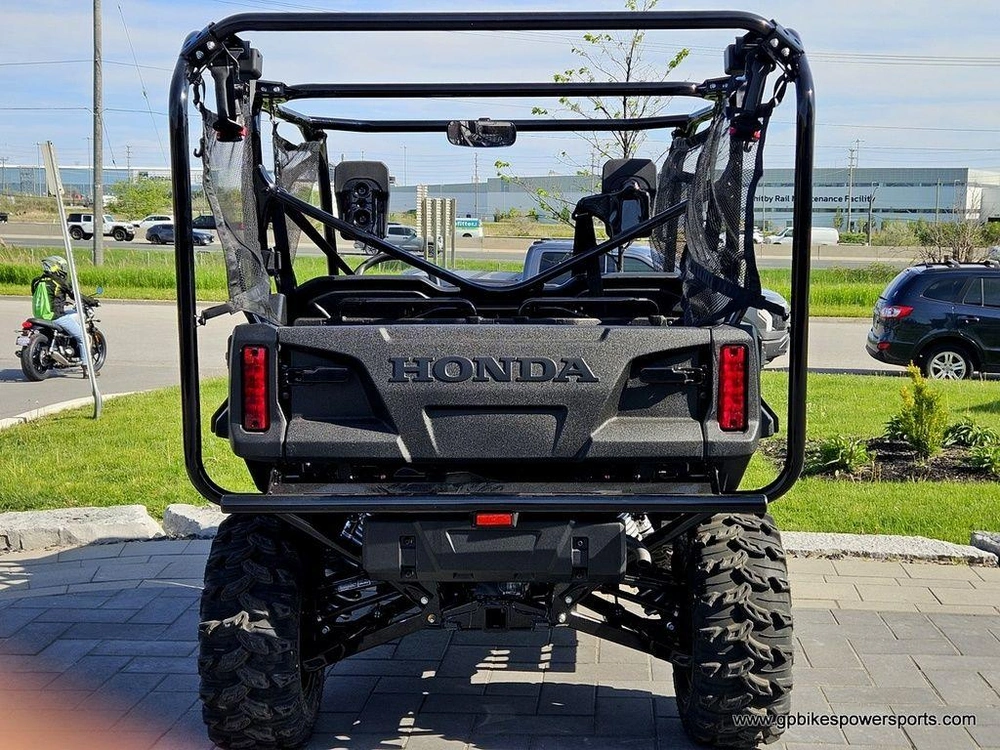 2025 Honda Pioneer 1000-5p Trail