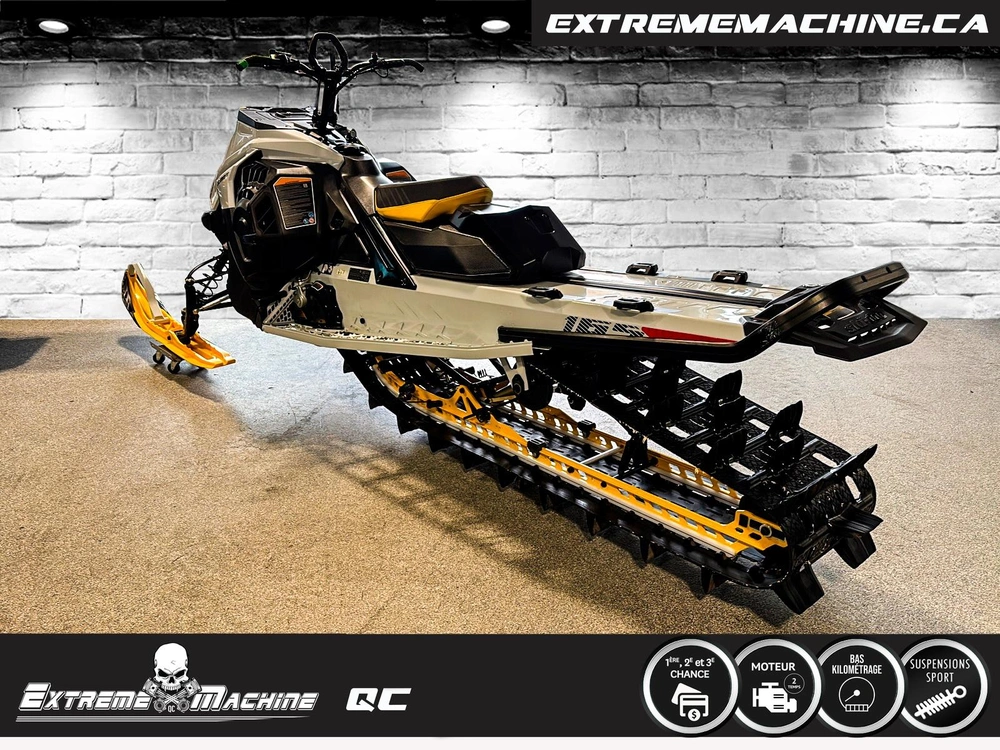 Skidoo Summit® Edge® 850 E-tec 165'' Seulement 935km - Impeccable!!! 2023