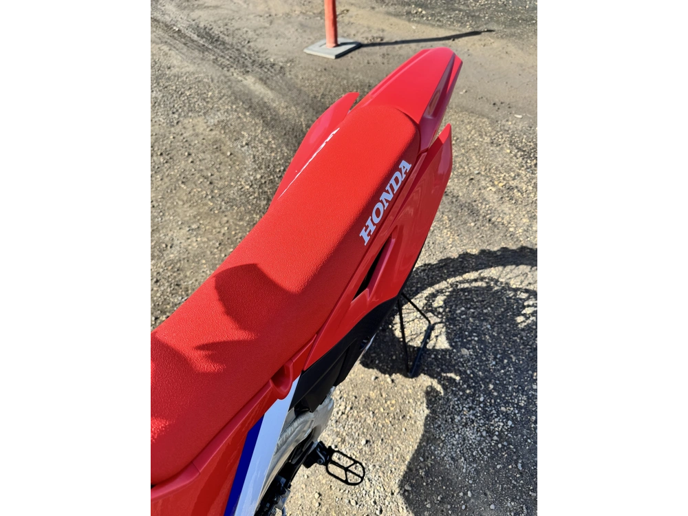 2025 Honda Crf450r, Used 67.5hrs alt