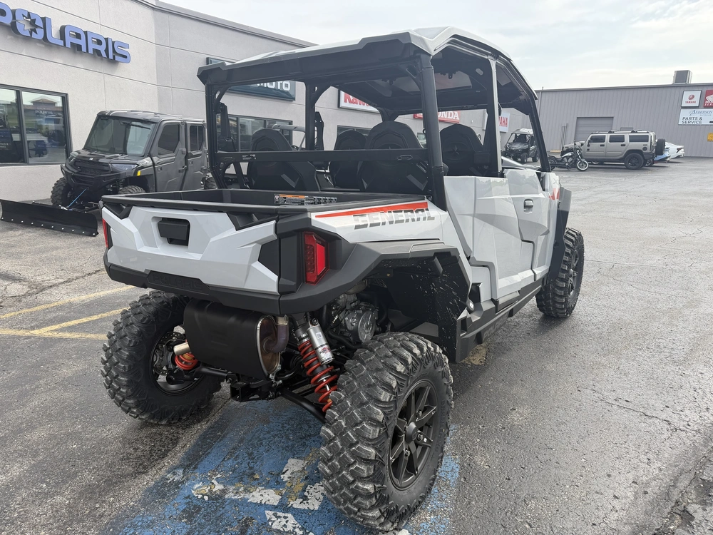 2027 Polaris General Xp 4 Sport