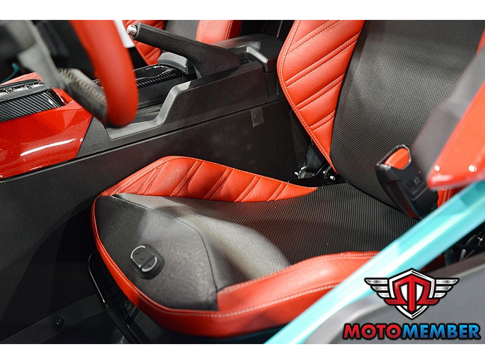 2025 Slingshot 10th Anniversary Autodrive alt