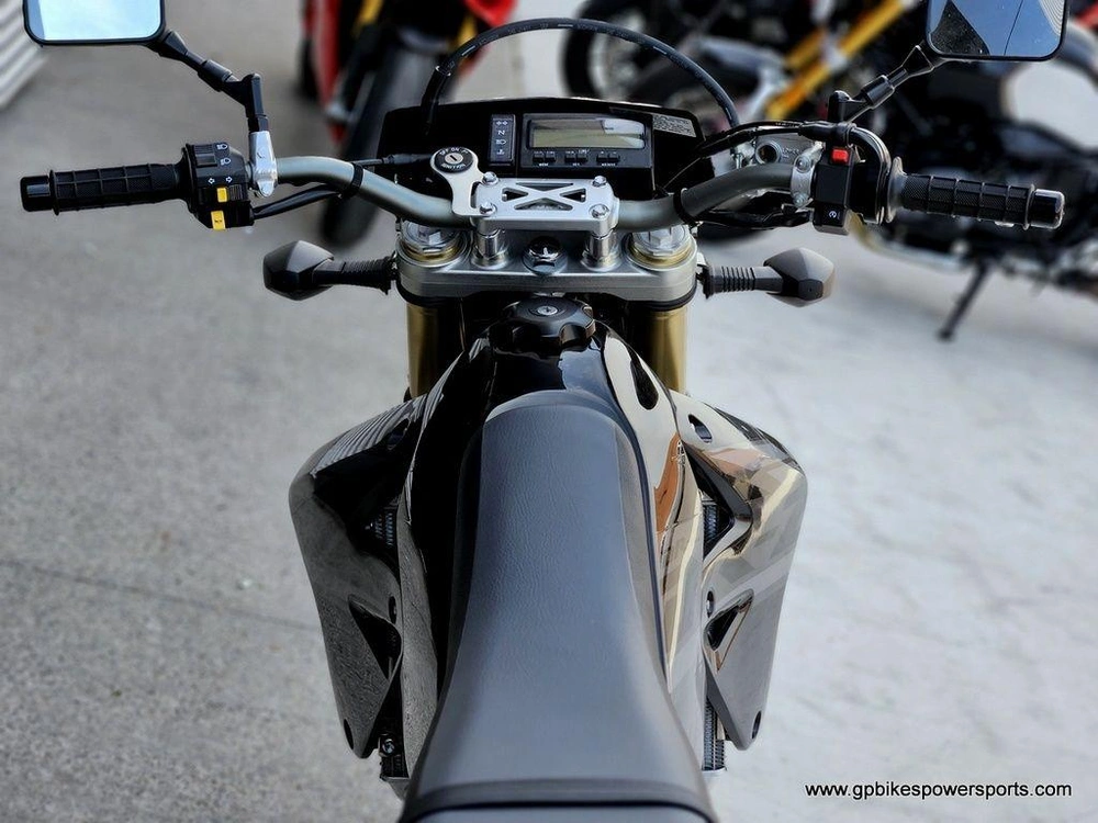 2024 Suzuki Dr-z400sm