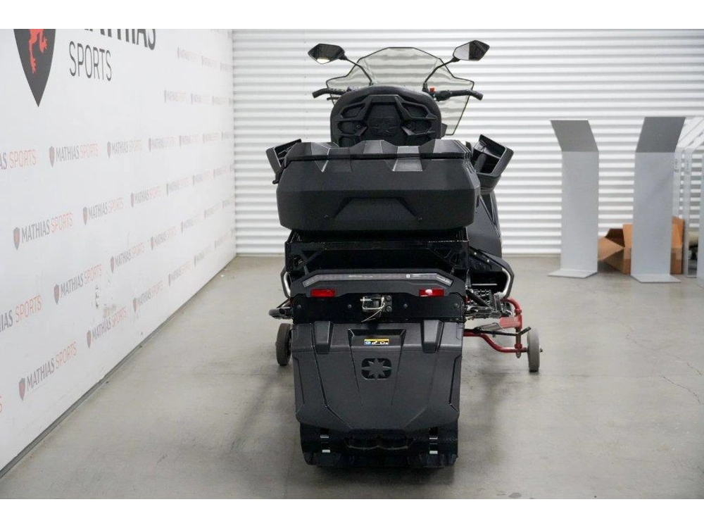 2027 Polaris 850 Titan Adv Ultmt 1.8 Blk alt