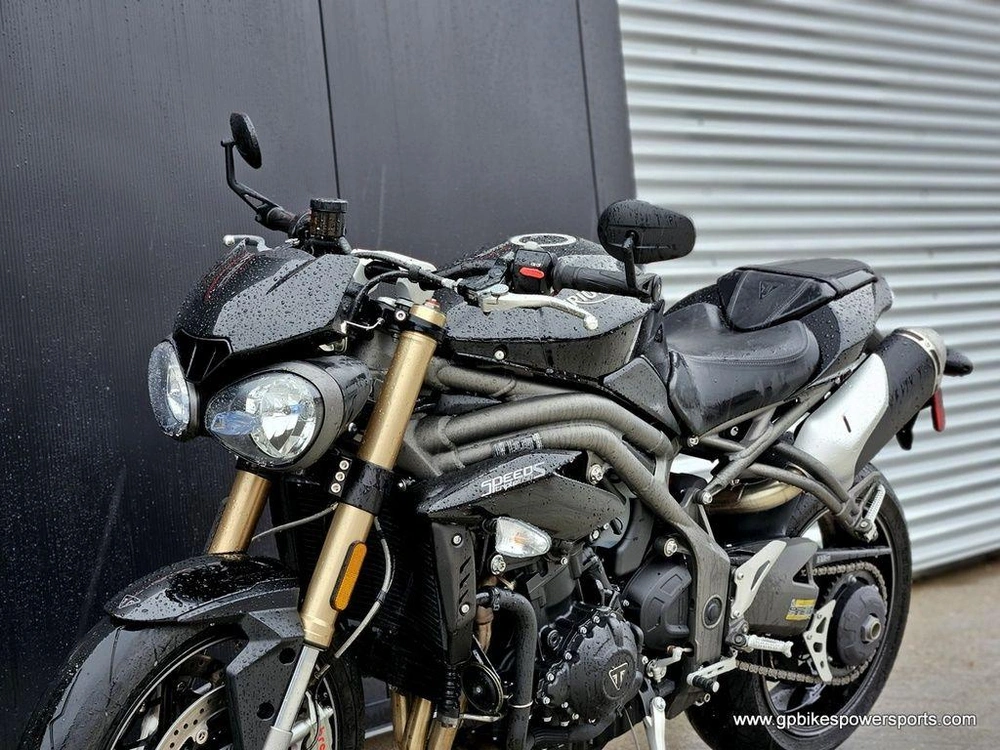 2019 Triumph Speed Triple S Jet Black