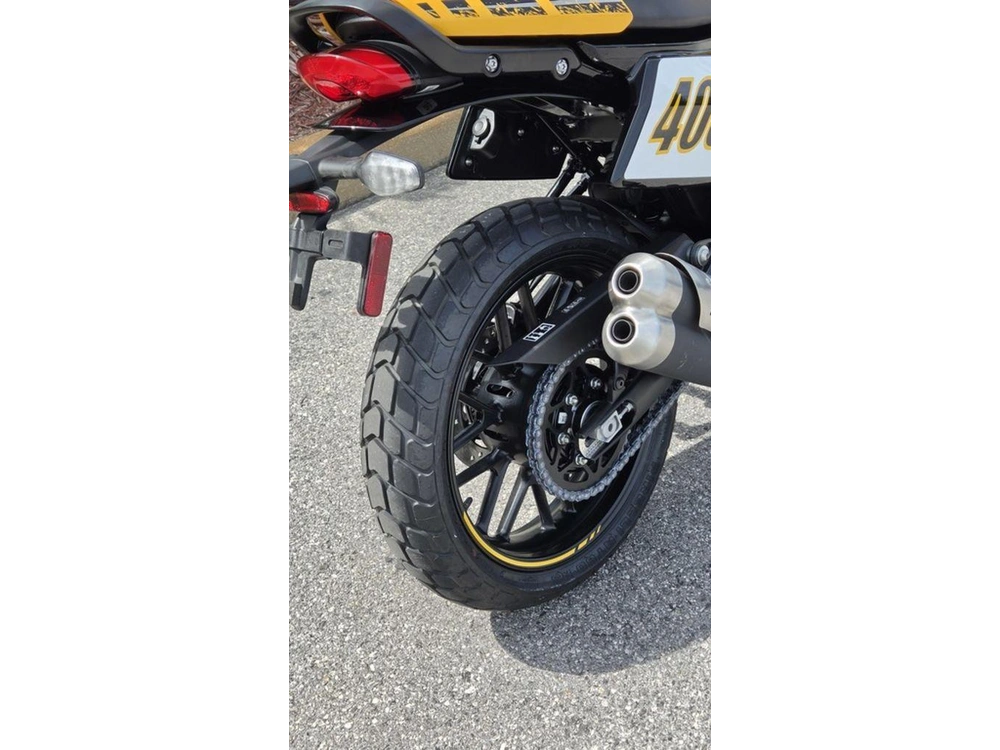 2026 Triumph Tracker 400 Racing Yellow