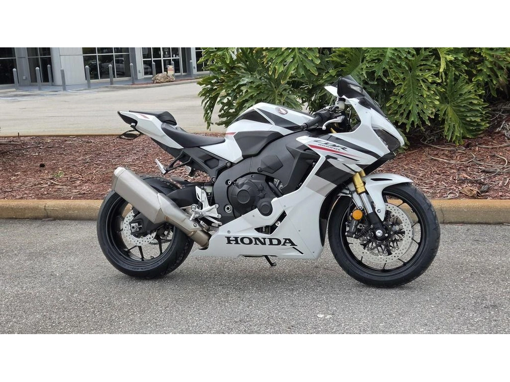 2027 Honda Cbr1000rr