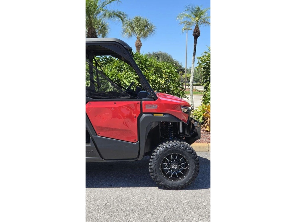2026 Honda Pioneer 1000-5 Deluxe