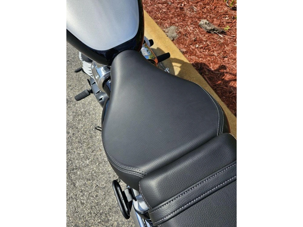 2024 Royal Enfield Super Meteor 650 Interstellar Grey