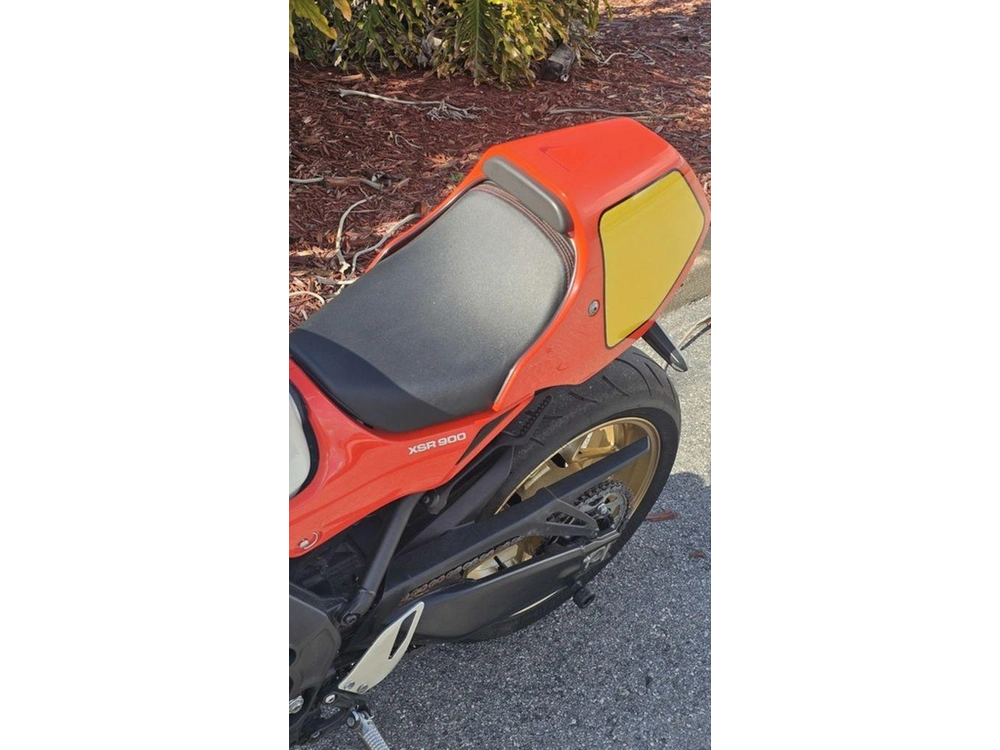 2024 Yamaha Xsr900