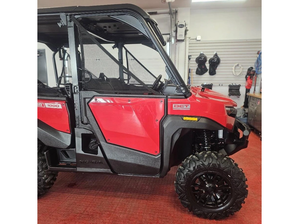 2026 Honda Pioneer 1000 5p Deluxe