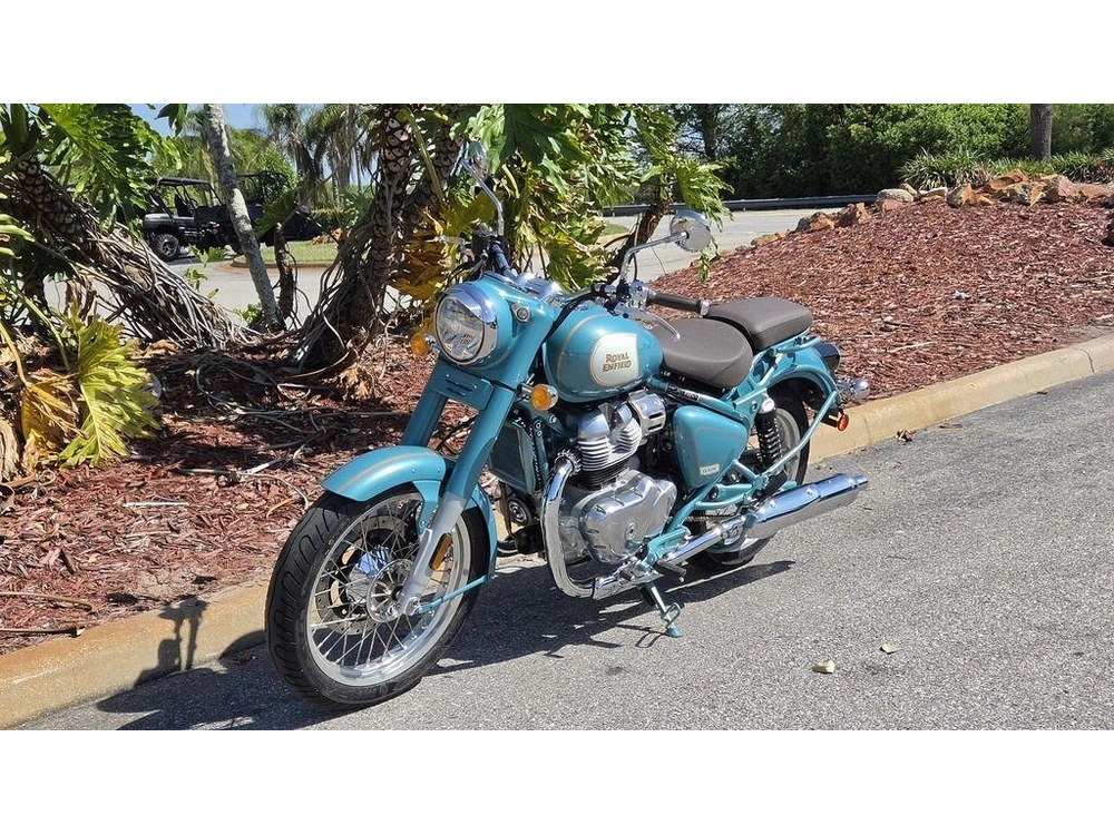 2026 Royal Enfield Classic 650 Classic Teal