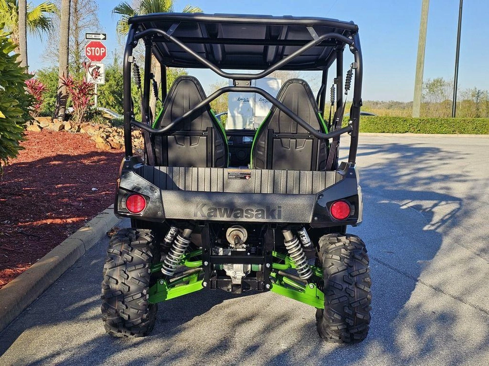2025 Kawasaki Teryx4™ S Le Cypher Camo Gray