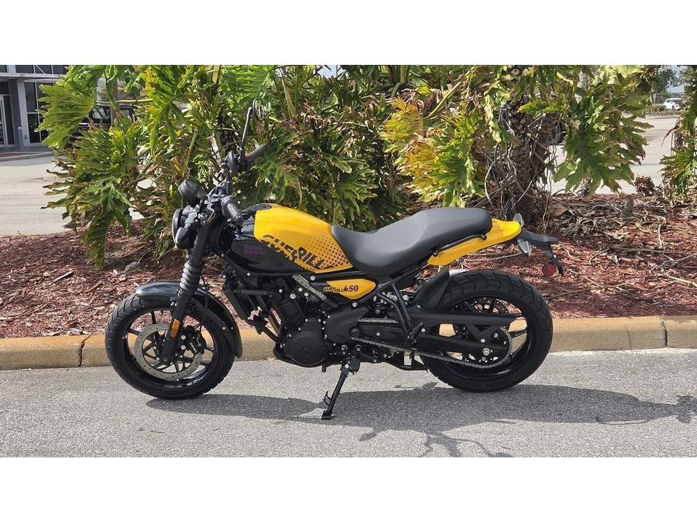 2026 Royal Enfield Guerrilla 450 Playa Black