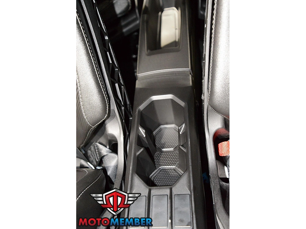 2027 Can-am Maverick R Max X Rc With Smart-shox 999t Dct