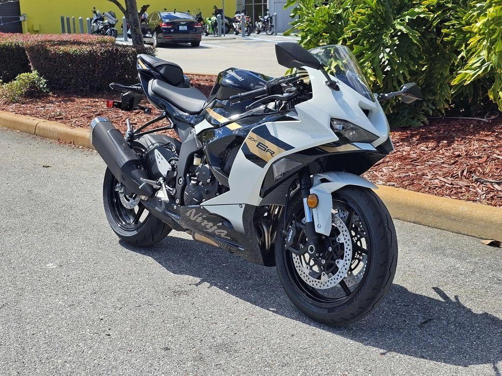 2026 Kawasaki Ninja® Zx™-6r Abs