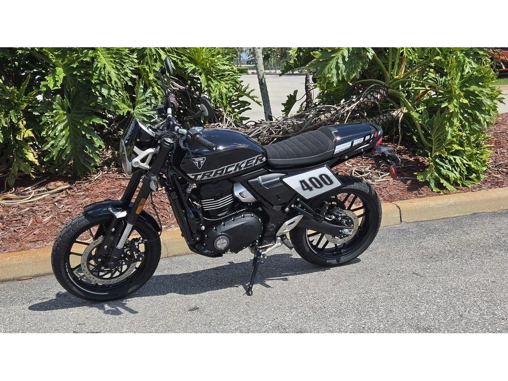 2026 Triumph Tracker 400 Phantom Black