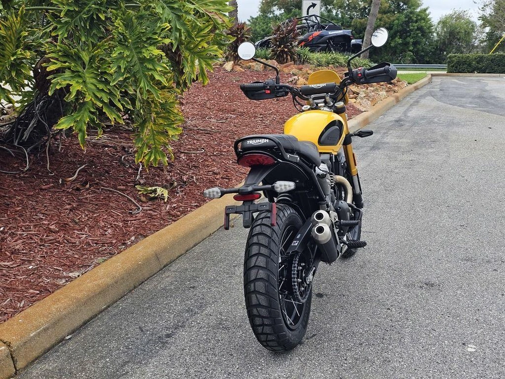 2026 Triumph Scrambler 400 Xc Racing Yellow