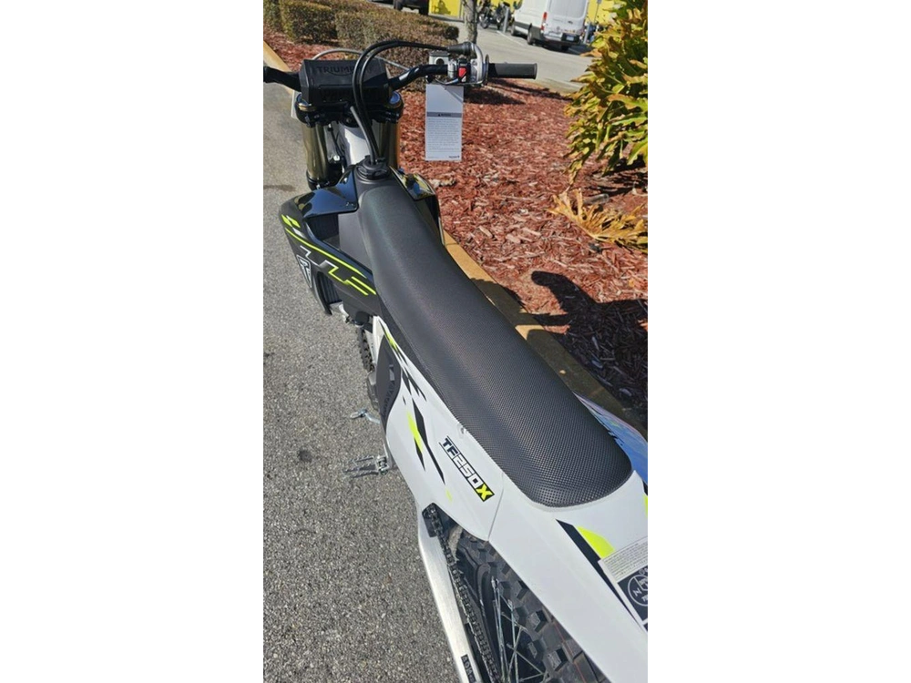 2026 Triumph Tf 250-x Jet Black/pure White
