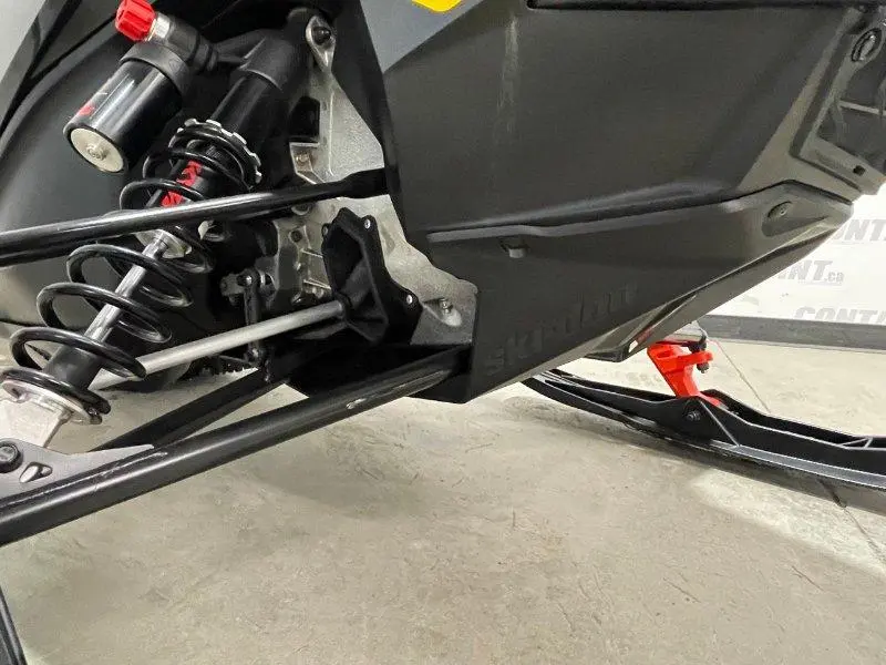 2020 Ski-Doo Renegade XR-S 850