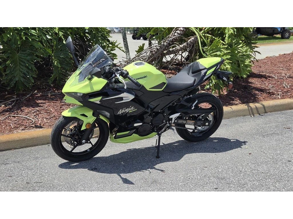 2026 Kawasaki Ninja® 500 Se Abs