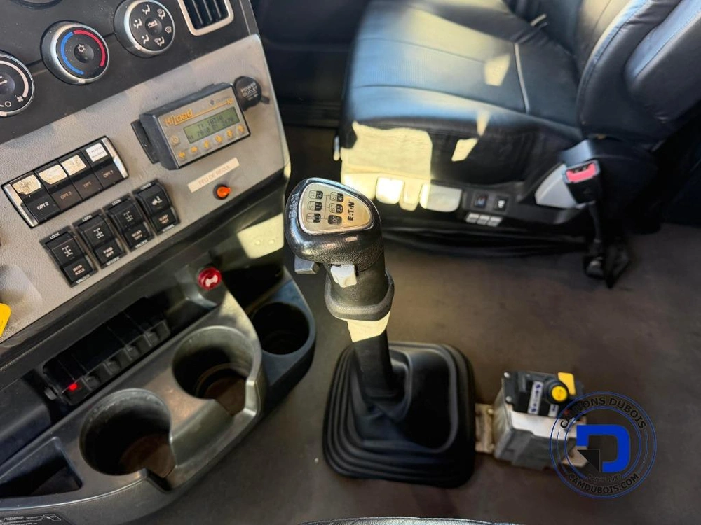 Freightliner Cascadia 2023 alt