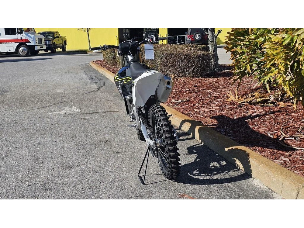 2026 Triumph Tf 250-x Jet Black/pure White