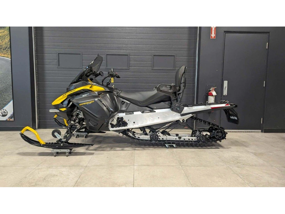 Ski-doo Expedition Sport 900 Ace Used 2026