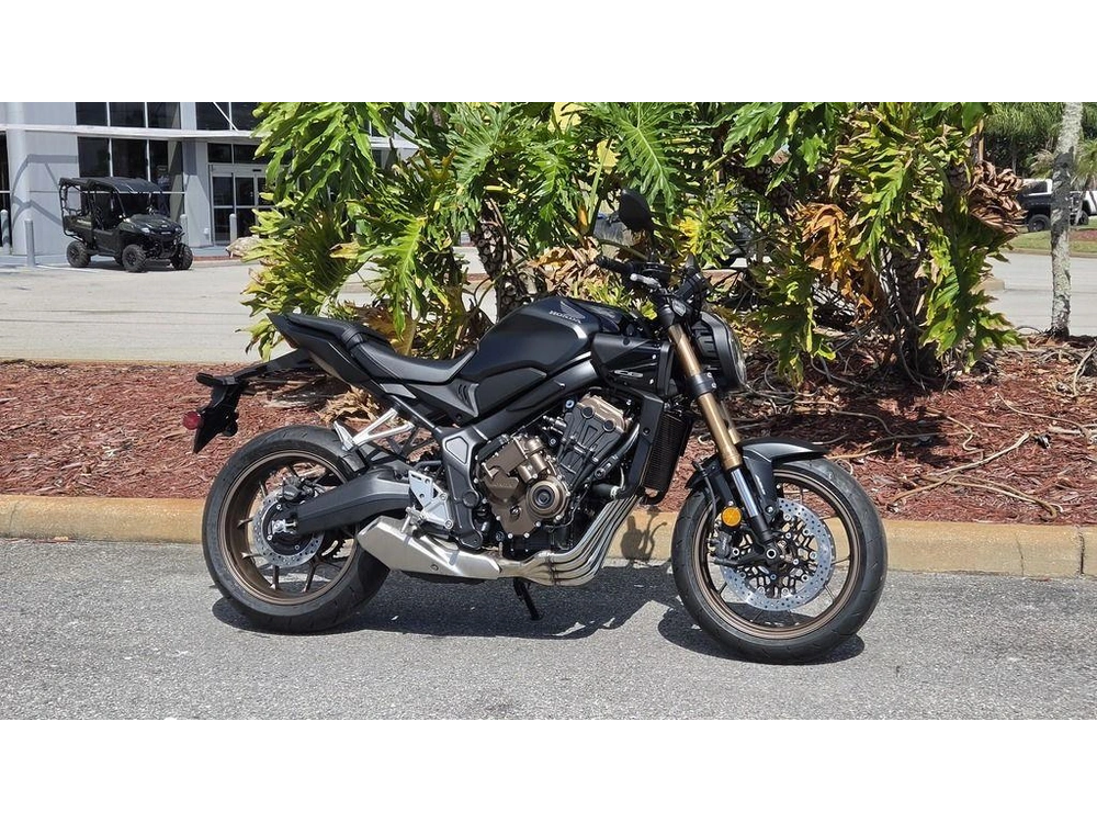 2026 Honda Cb650r E-clutch