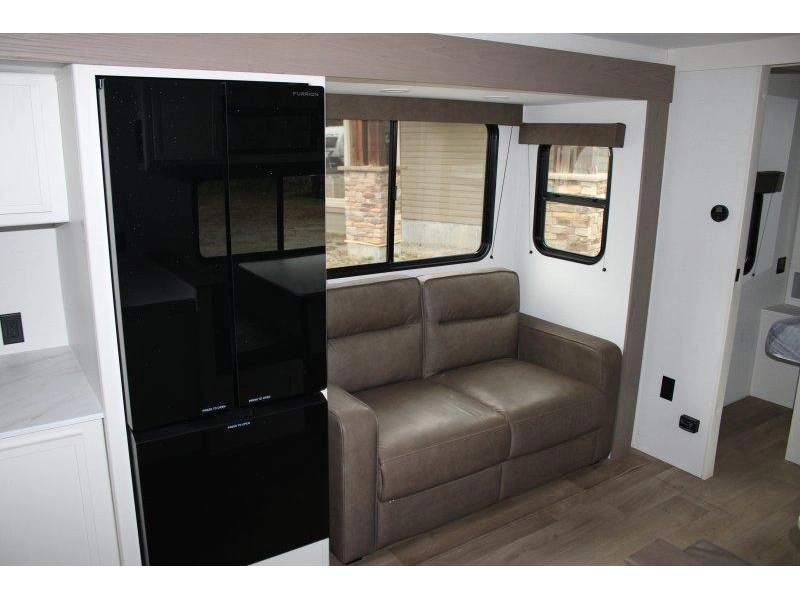 2026 Grand Design Transcend 25mlx